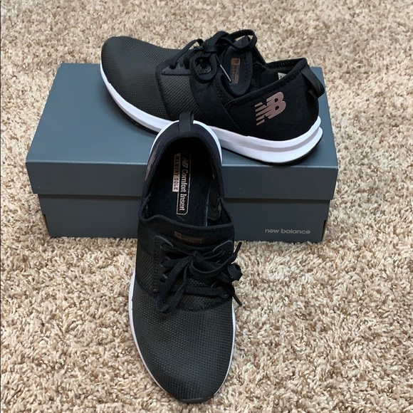 New Balance Shoes ❗️SOLD❗️ - Picture 4 of 5